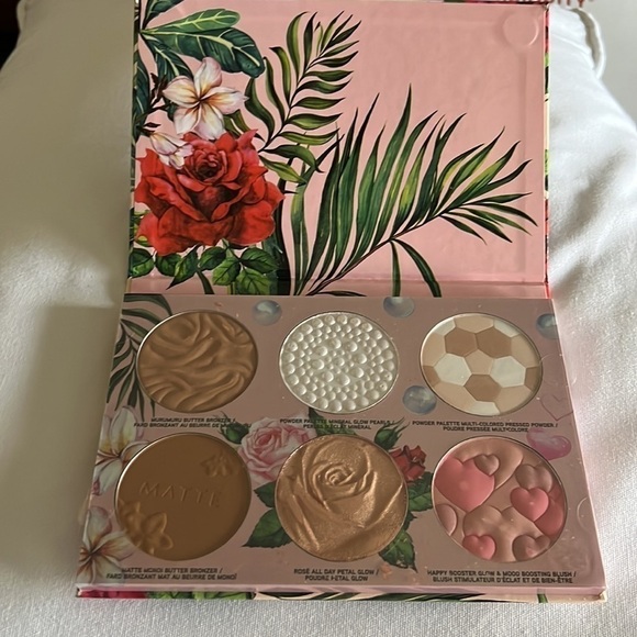 Physicians formula all star face palette. New never used. - Picture 2 of 3